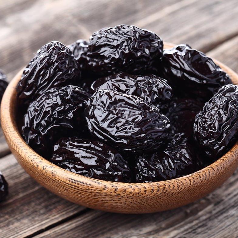 Pitted prunes